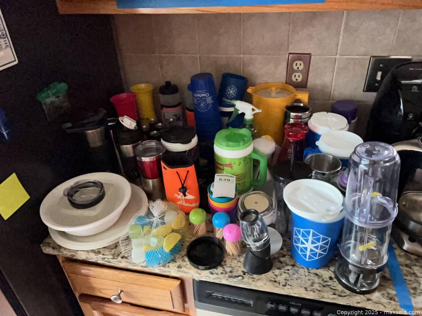 Water Bottles & Travel Cups