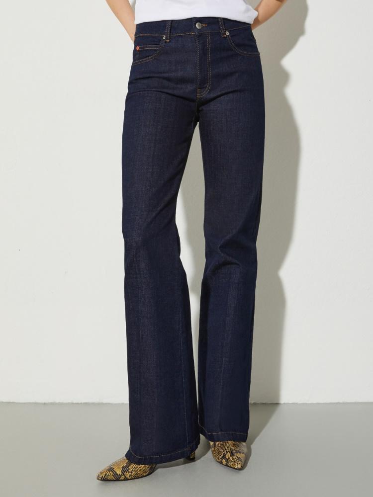 Jeans & Denim