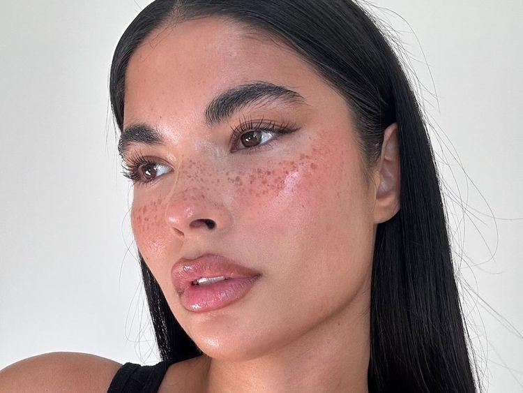 Blush (Powder, Cream, Liquid, Multi-Use)