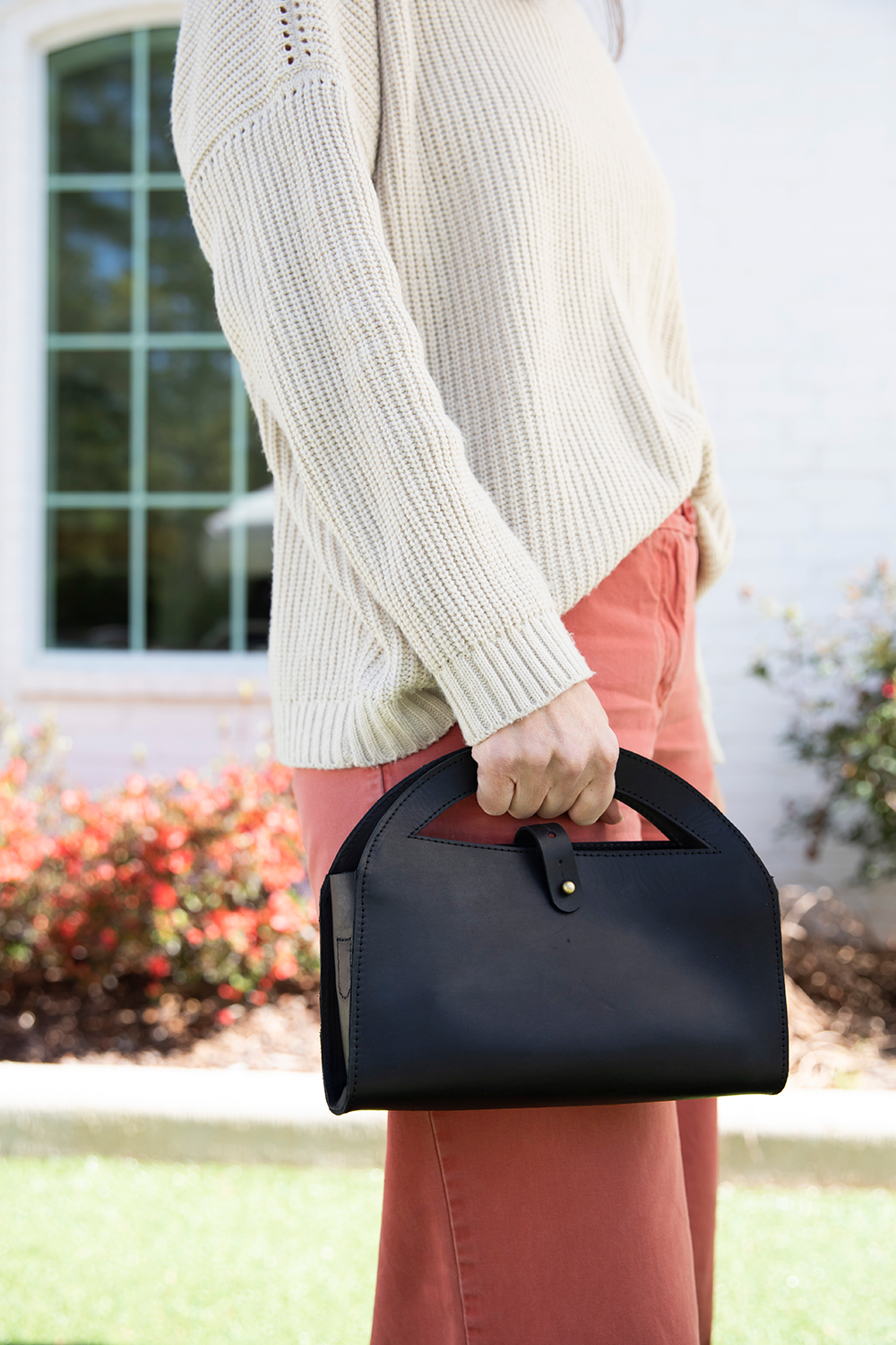 Crossbody Bags, Clutches & Wallets